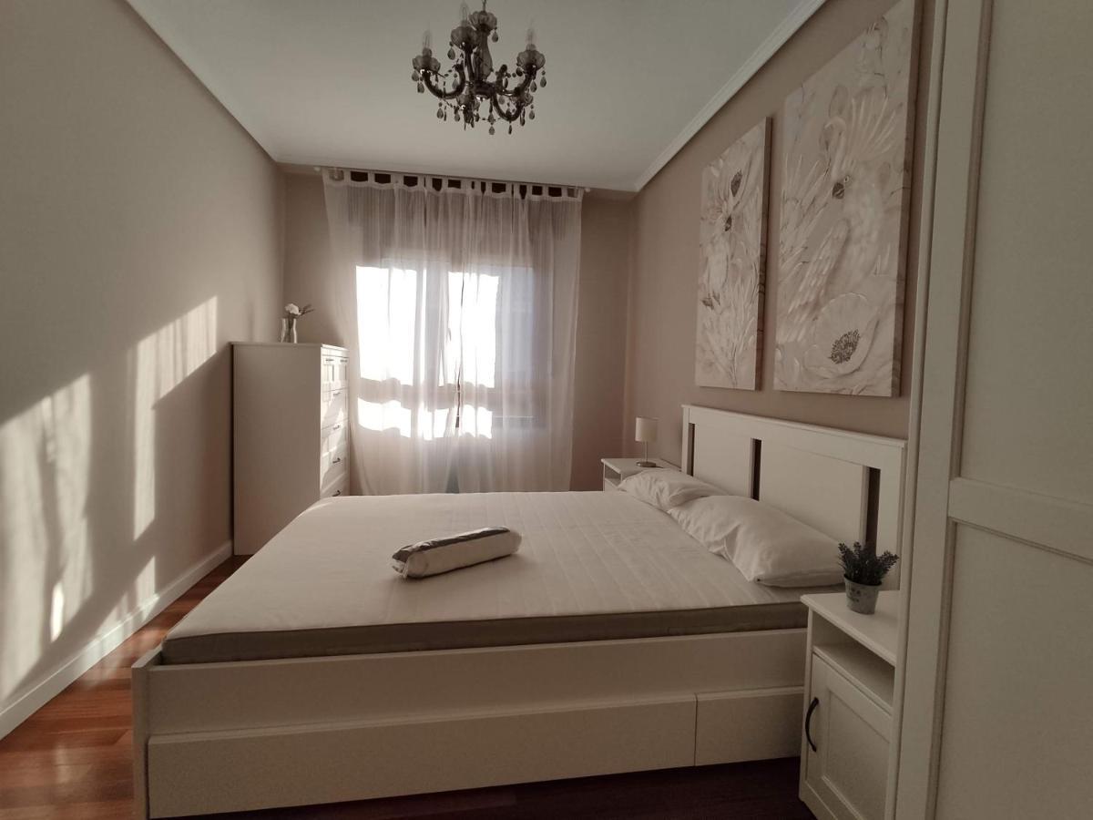 Acogedor Apartamento Junto A La Plaza Villasana de Mena Екстериор снимка