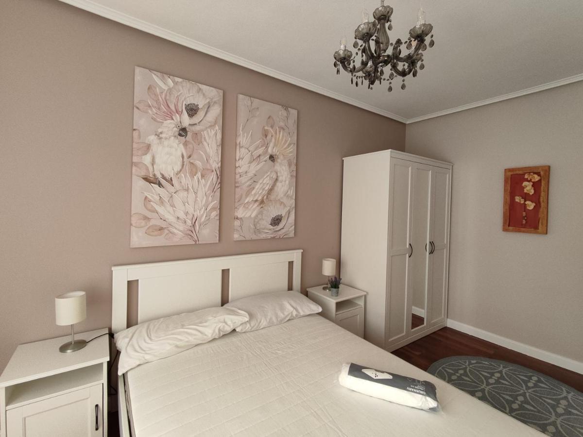 Acogedor Apartamento Junto A La Plaza Villasana de Mena Екстериор снимка