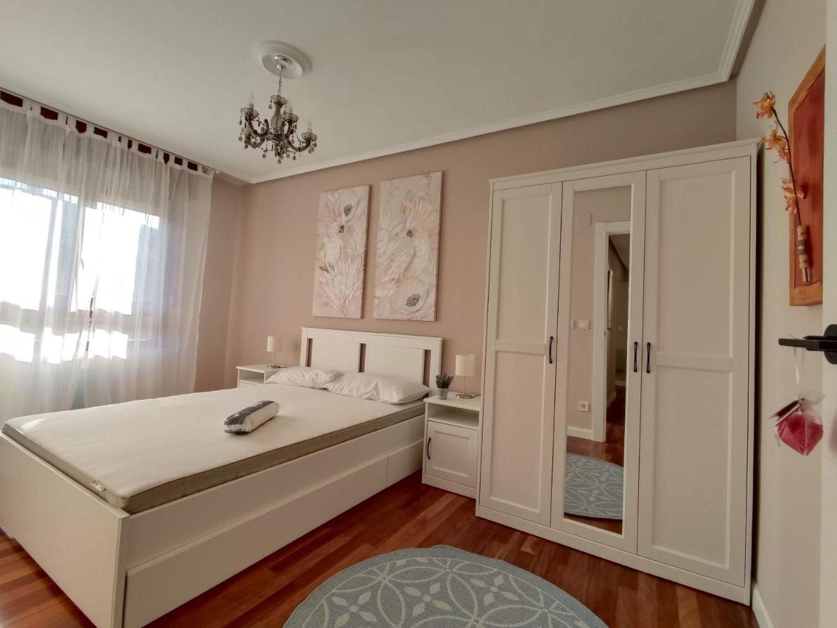 Acogedor Apartamento Junto A La Plaza Villasana de Mena Екстериор снимка